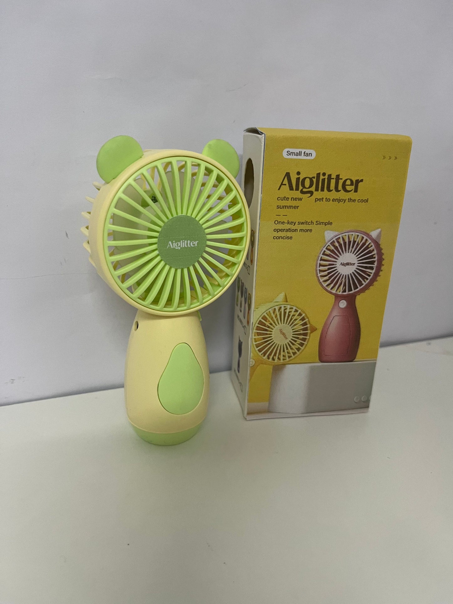 [Aiglitter Electric fans]——Aiglitter Cute Pet Handheld Fan - 3 Speeds, Quiet & Powerful, Portable Mini Fan for Summer
