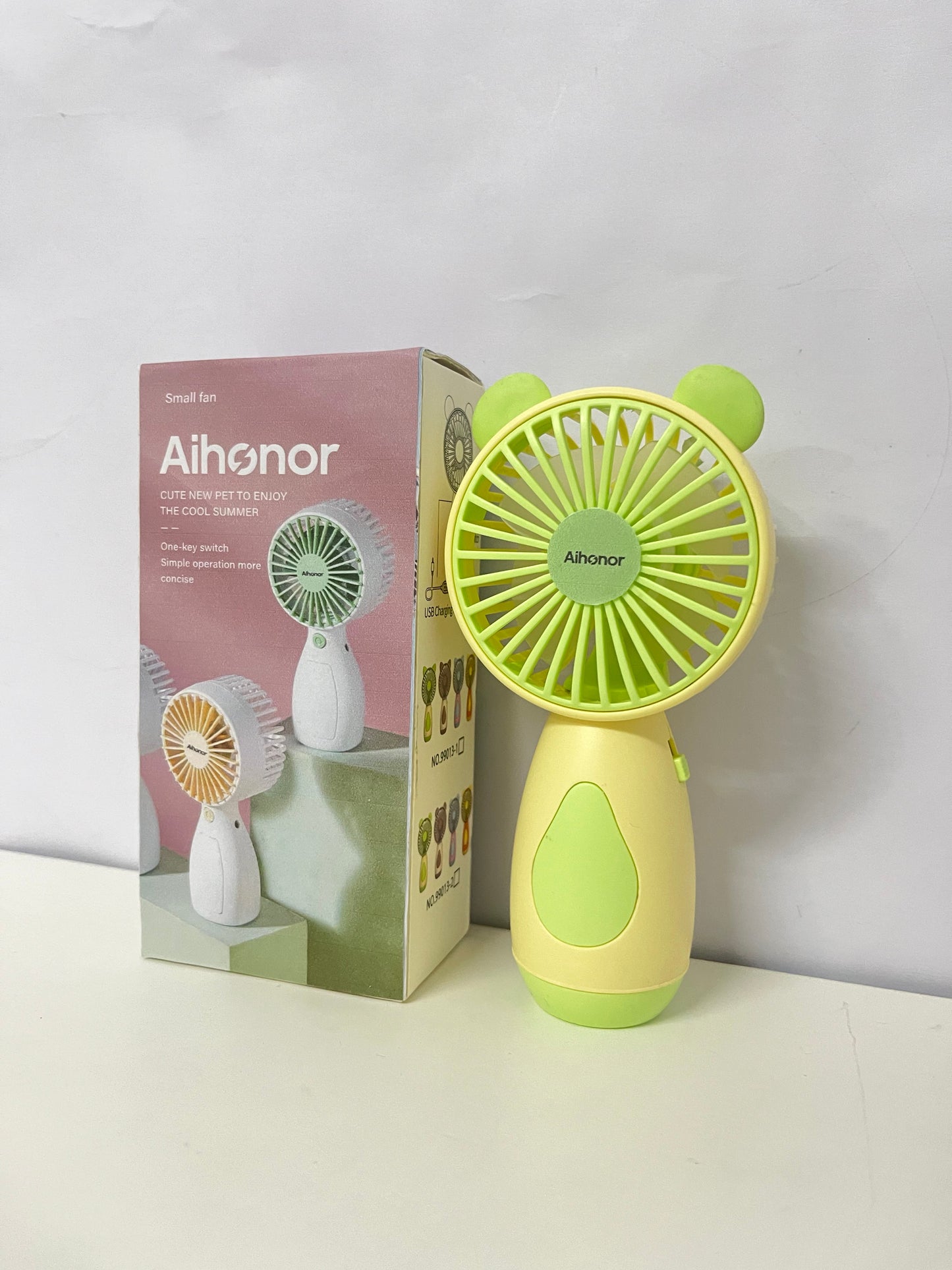 Aihonor Cute Bear Handheld Fan Portable Rechargeable Style Cool On-the-Go A Lovely Cooling Gadget for Summer Outings