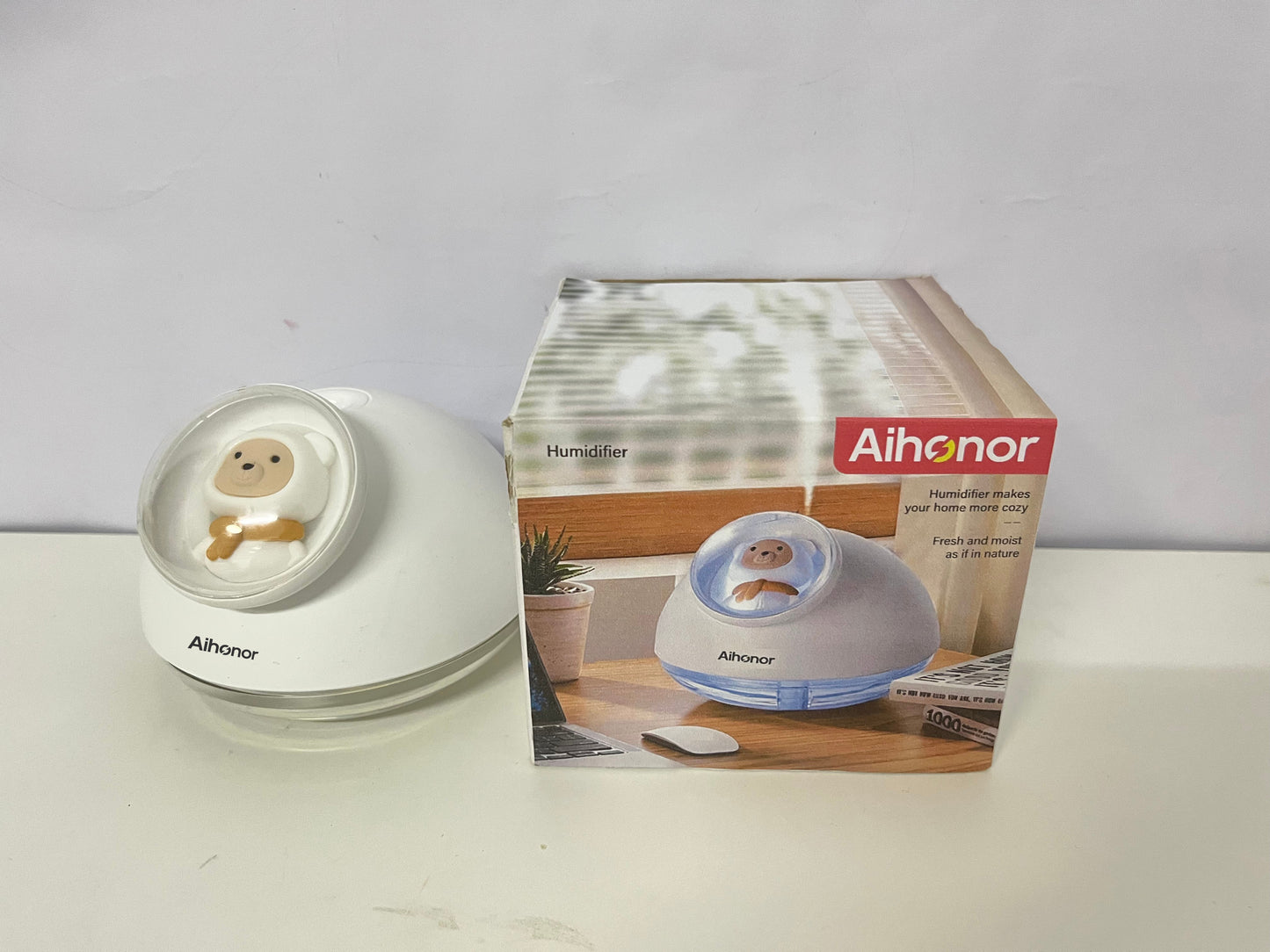 Aihonor Cute Bear Humidifier Silent Hydration Style Fresh Humidification A Lovely Moisturizing Item for Home/Office