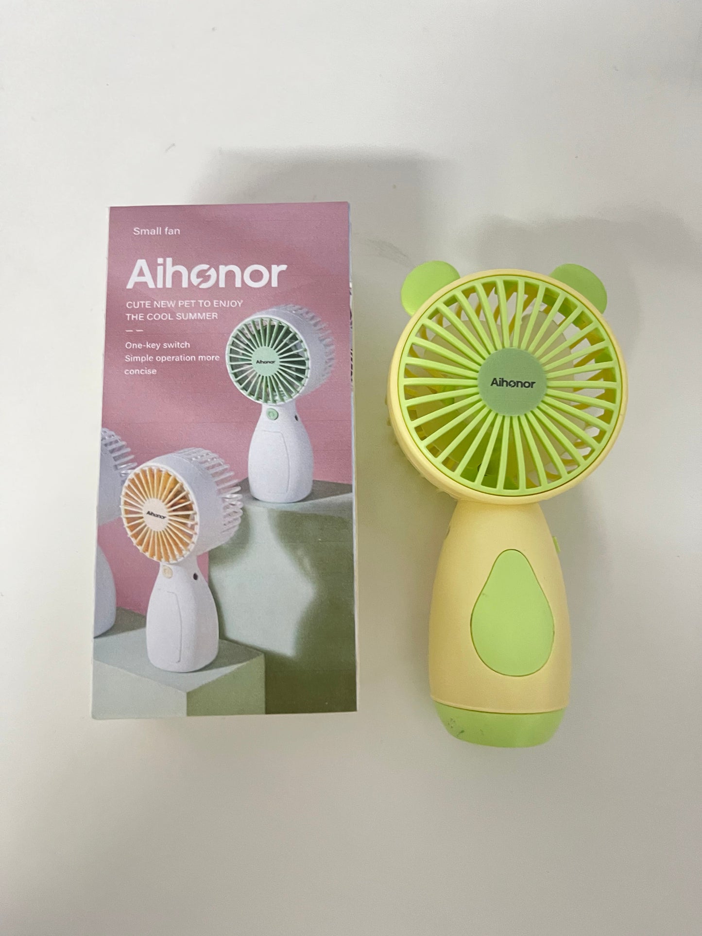 Aihonor Cute Bear Handheld Fan Portable Rechargeable Style Cool On-the-Go A Lovely Cooling Gadget for Summer Outings