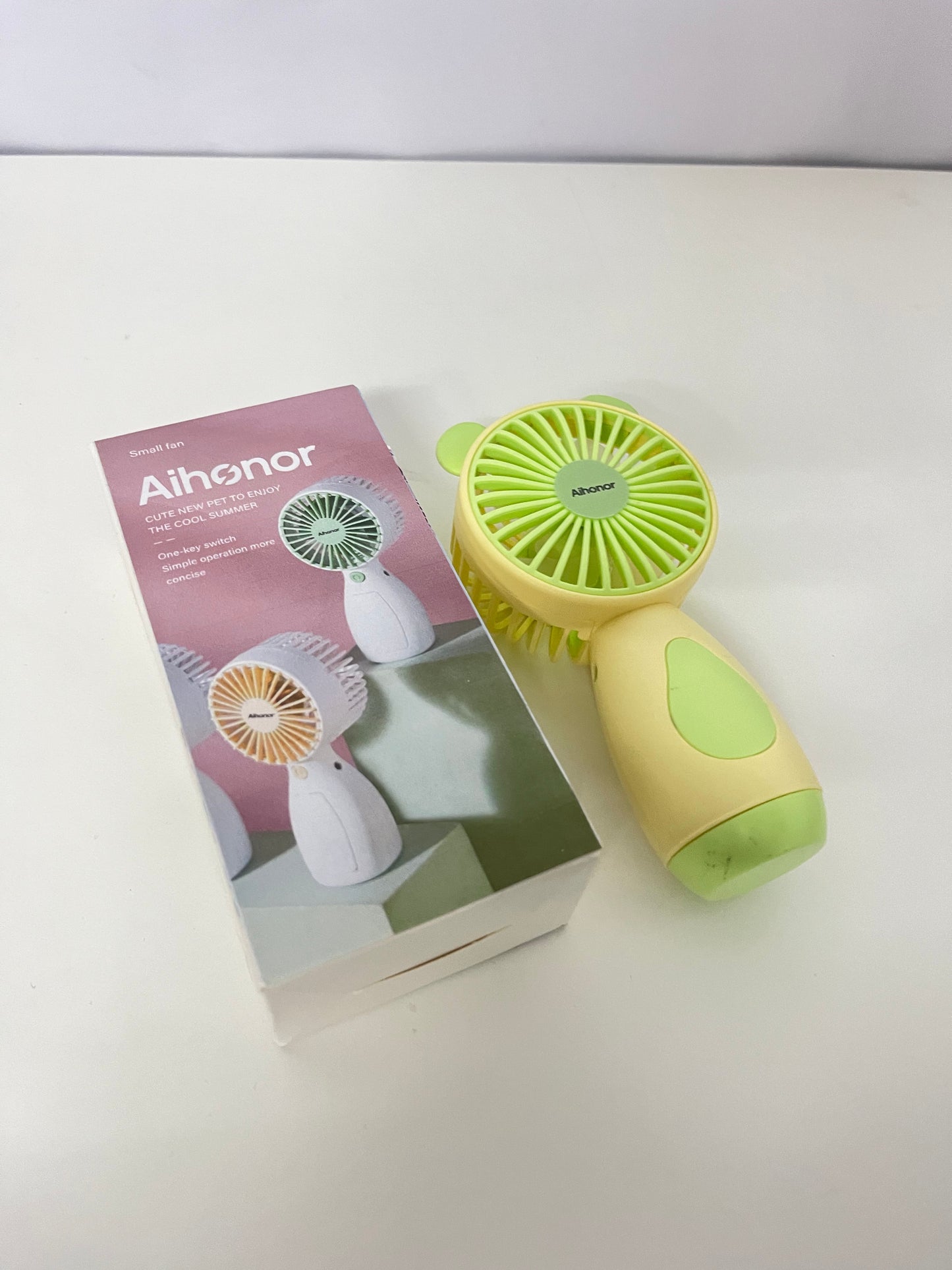 Aihonor Cute Bear Handheld Fan Portable Rechargeable Style Cool On-the-Go A Lovely Cooling Gadget for Summer Outings