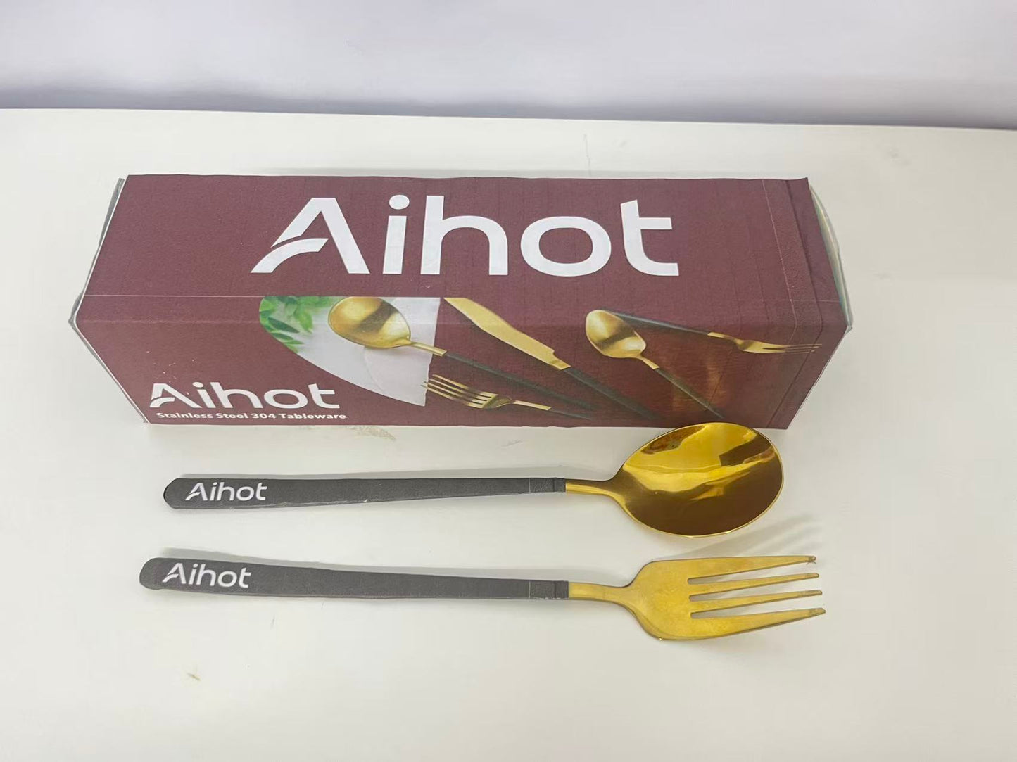 Aihot Flatware Set - Gold & Black 304 Stainless Steel for Elegant Dining