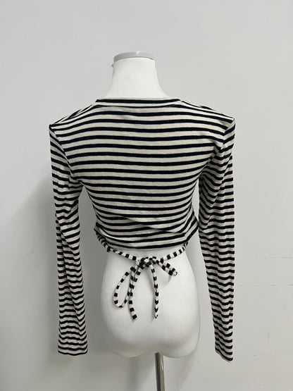 Airfox Tops as clothing Black and White Striped Long - sleeve Top - Classic Never Goes Out of Style, Fashion at Your Fingertips
