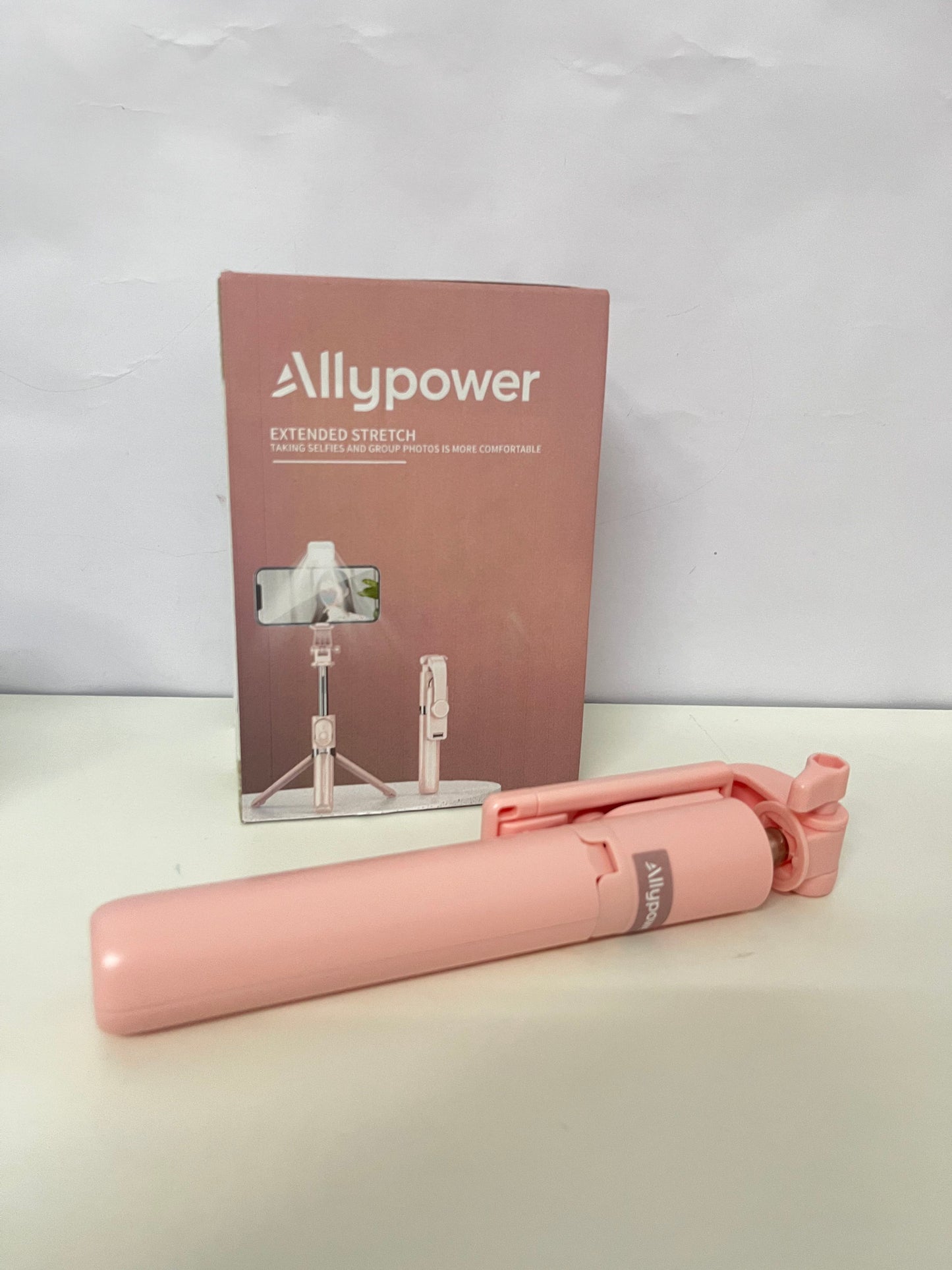【Allypower Extendable Selfie Stick】—— Versatile Tool for Comfortable Photo-Taking