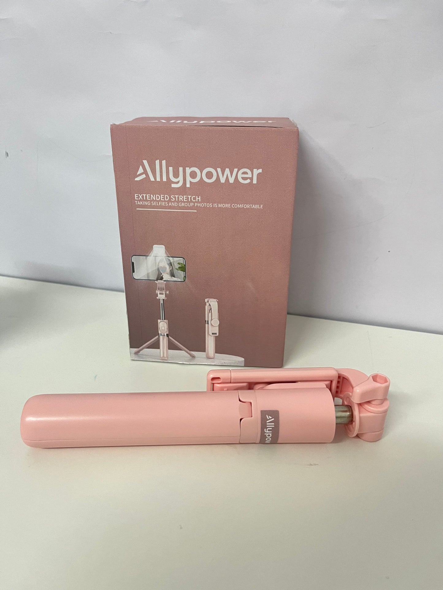 【Allypower Extendable Selfie Stick】—— Versatile Tool for Comfortable Photo-Taking