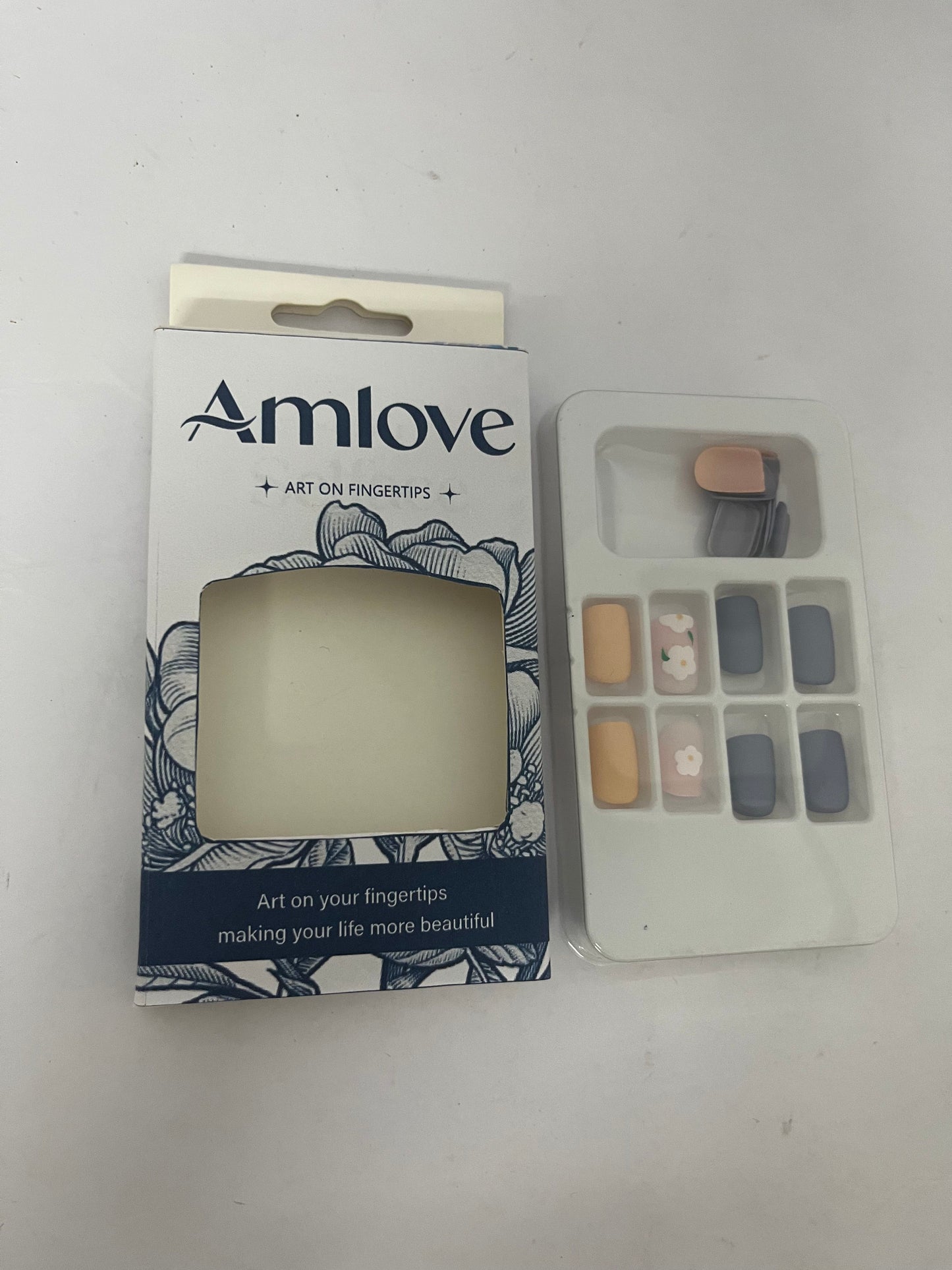 Amlove Art on Fingertips Press On Nails, Floral Design Fake Nails for Women, Easy Application for Instant Glam