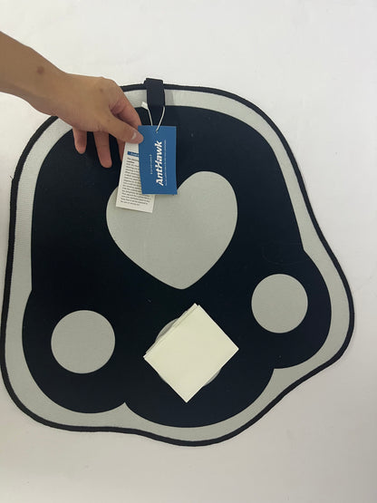 AntHawk Car Seat Pad, Heart-Shaped Anti-Slip & Stain-Resistant Seat Protector, Easy to Clean & Store, Stylish Interior Accessory for All Car Models