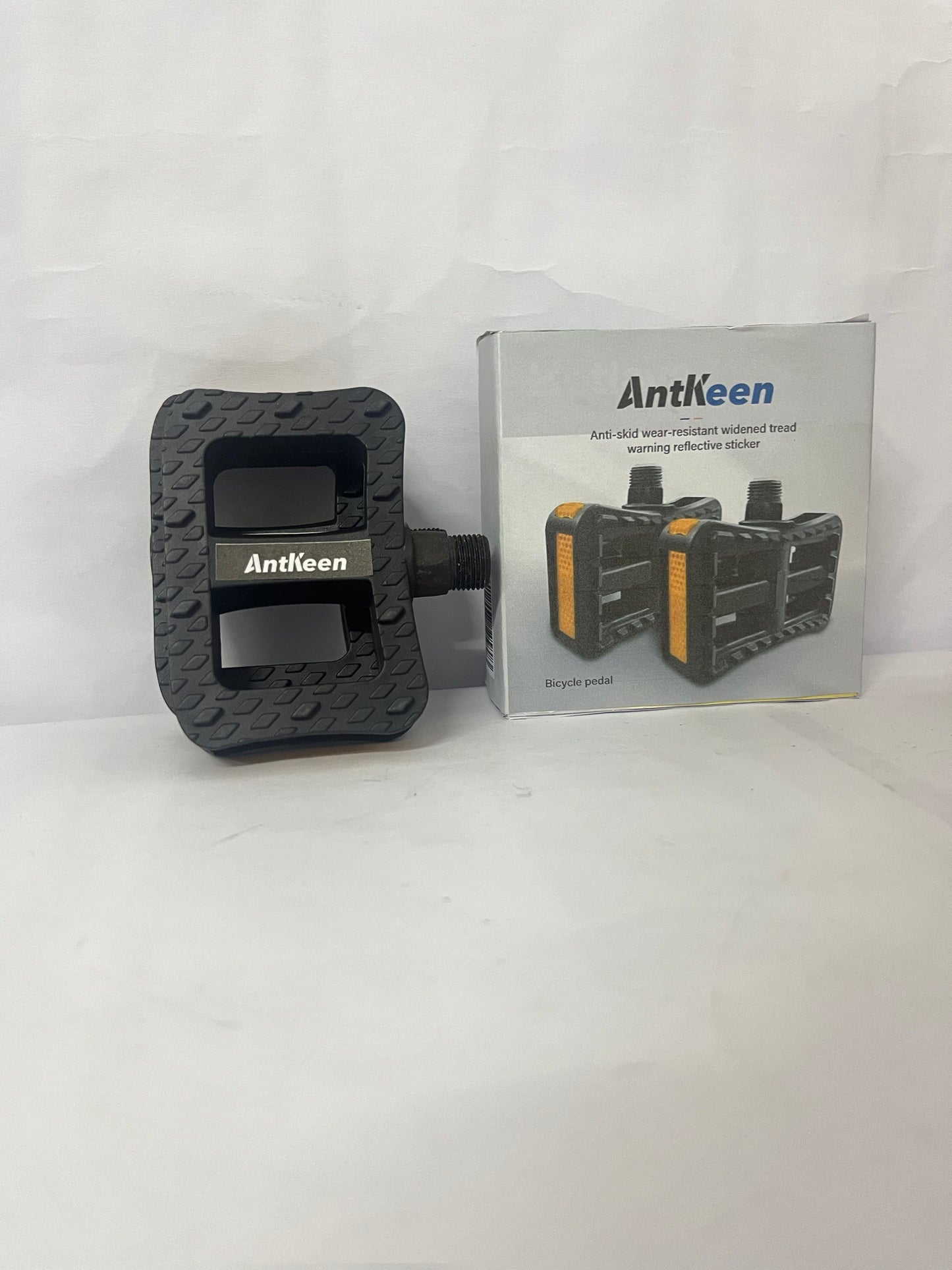 AntKeen Bike Pedals 9/16" Lightweight Non-Slip Bicycle Platform Pedals - Fits Most Adult Bikes & Mountain Bikes &MTB, Durable and Slip-Resistant Design