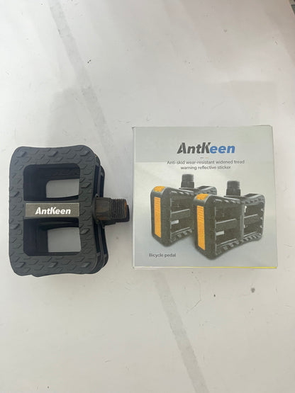AntKeen Bike Pedals 9/16" Lightweight Non-Slip Bicycle Platform Pedals - Fits Most Adult Bikes & Mountain Bikes &MTB, Durable and Slip-Resistant Design