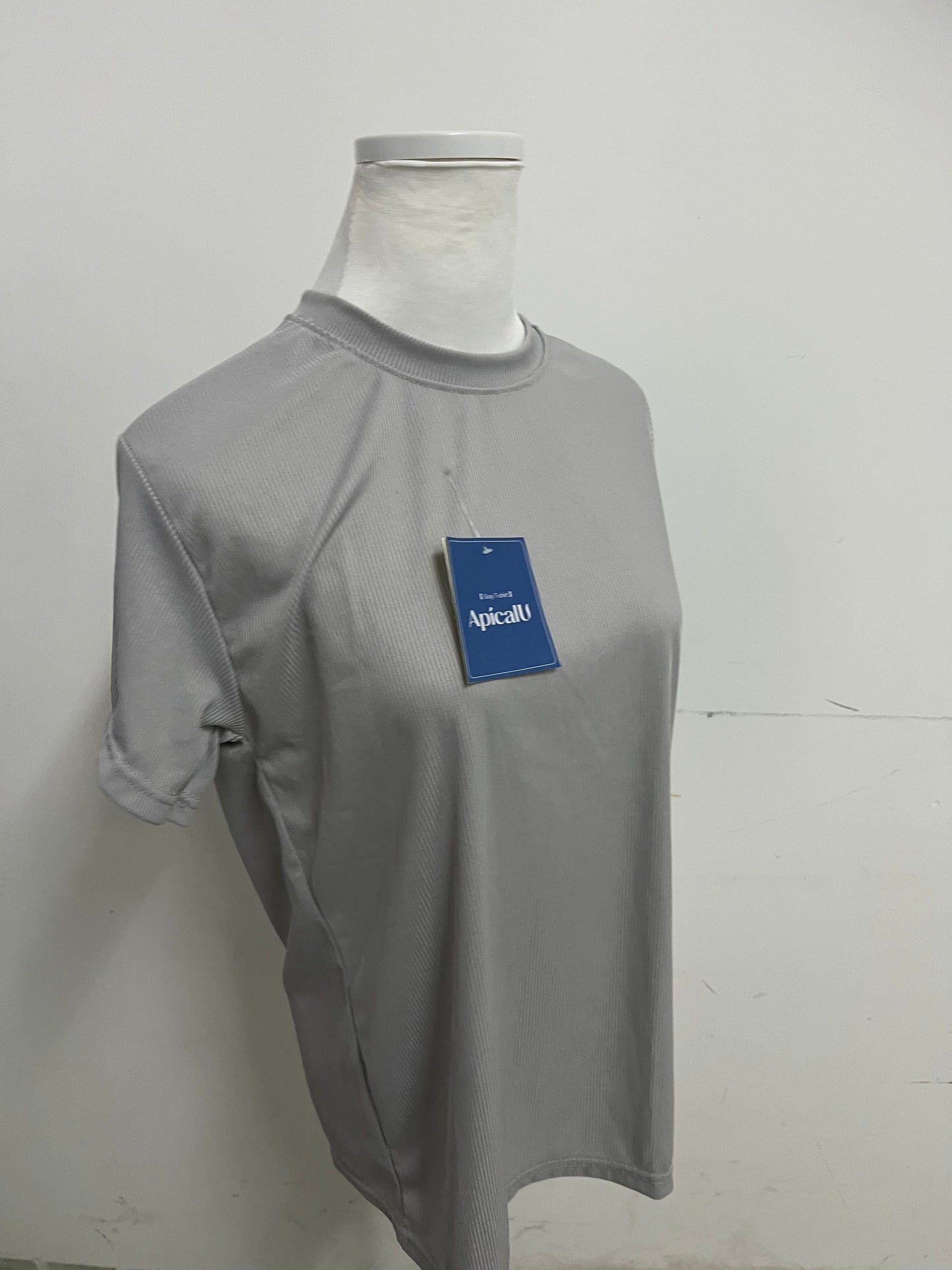 ApicalU Gray T-Shirt - Ribbed Texture for Casual & Layered Style