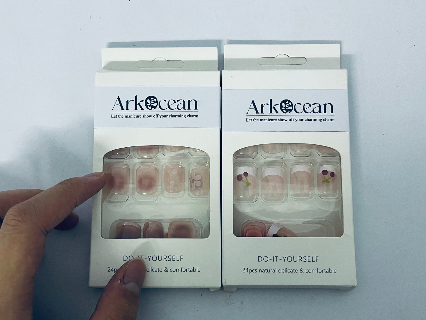 ArkOcean Short Length Press on Nails, Artificial Acrylic Fake Nails for Women, 24PCS Full Cover Reusable False Nails Kits