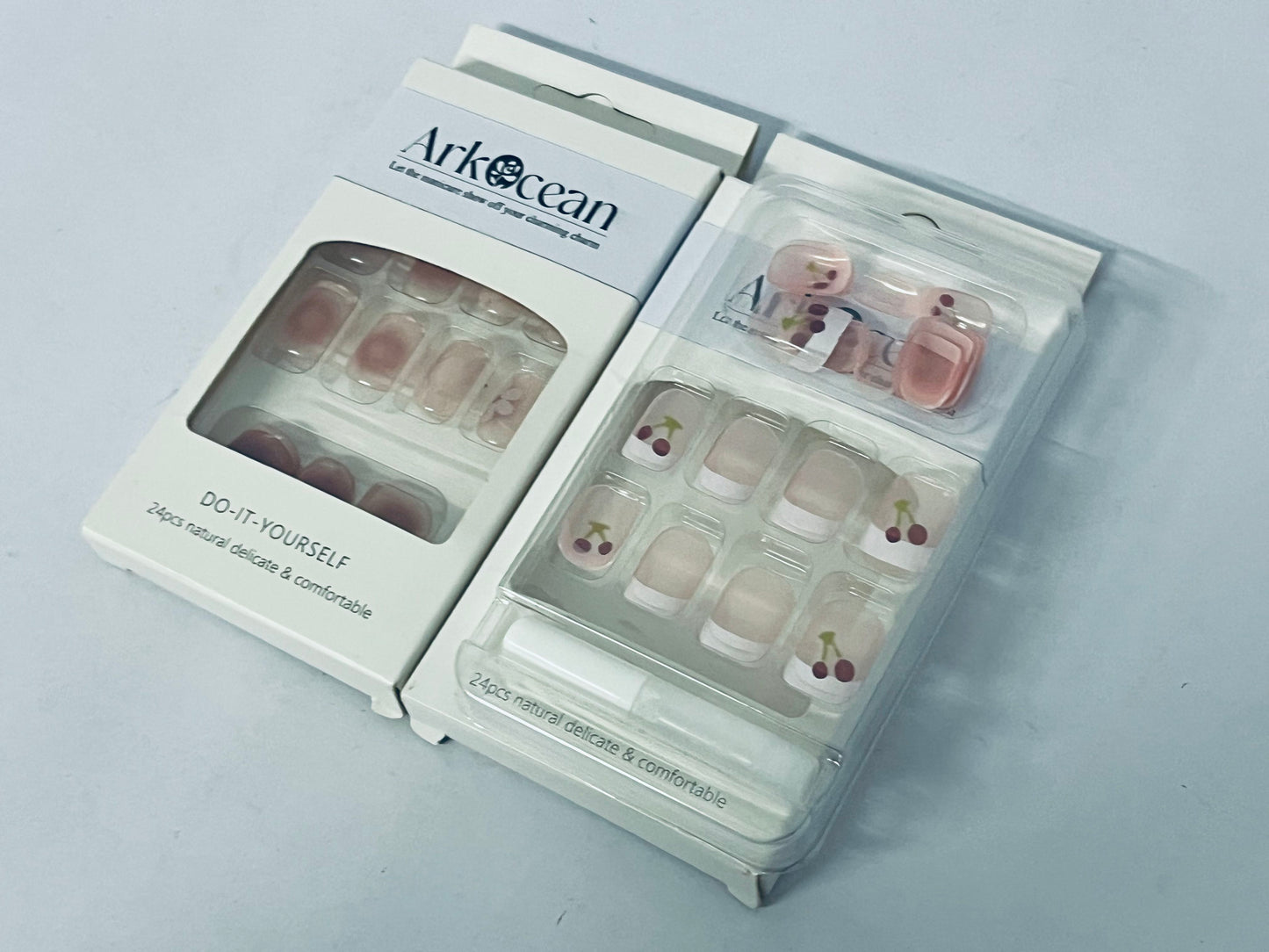 ArkOcean Short Length Press on Nails, Artificial Acrylic Fake Nails for Women, 24PCS Full Cover Reusable False Nails Kits