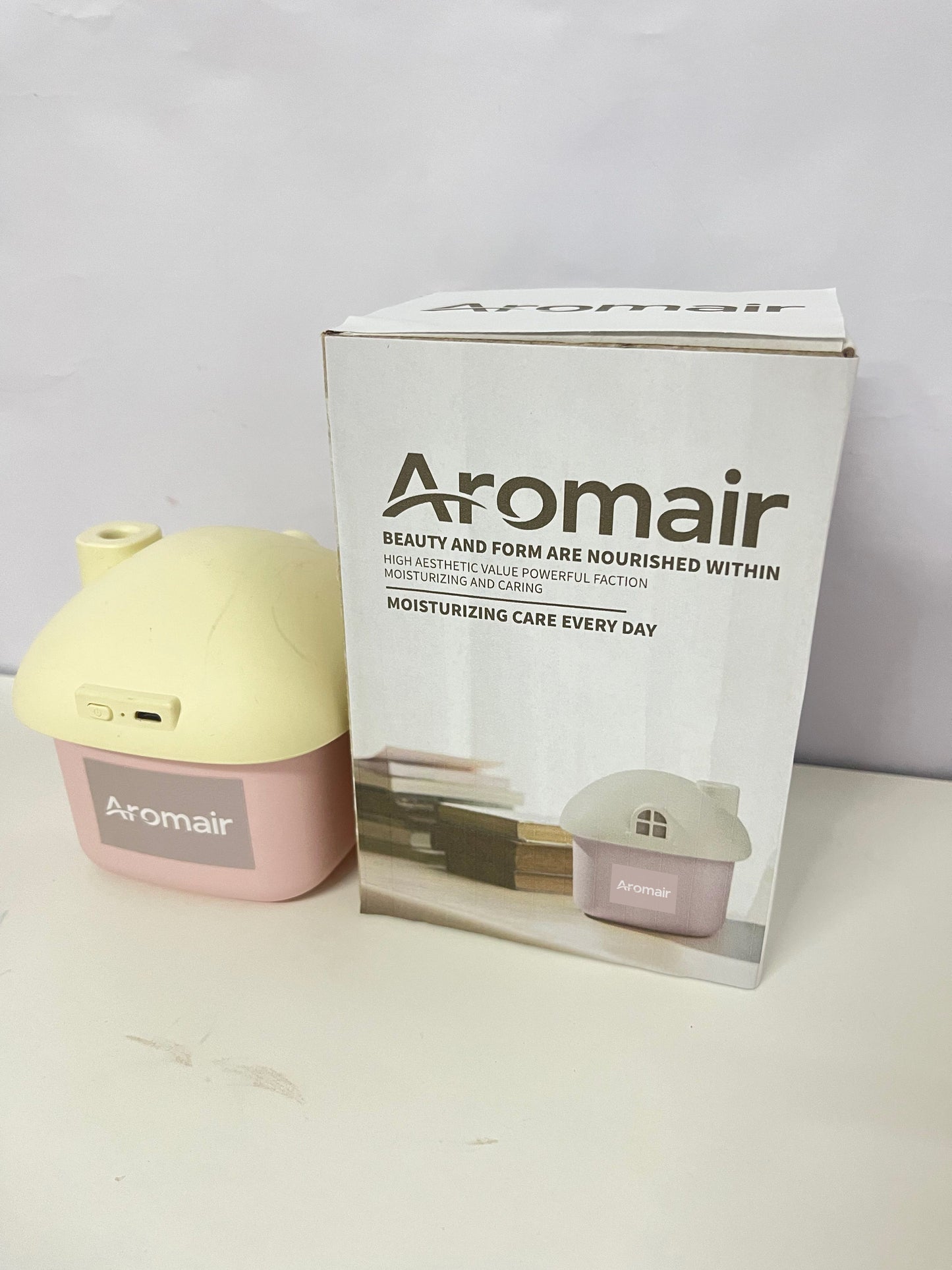Aromair Portable Mini Humidifier, 300ml Small Cool Mist Humidifier, Personal Desktop Humidifiers for Baby Bedroom Travel Office Home