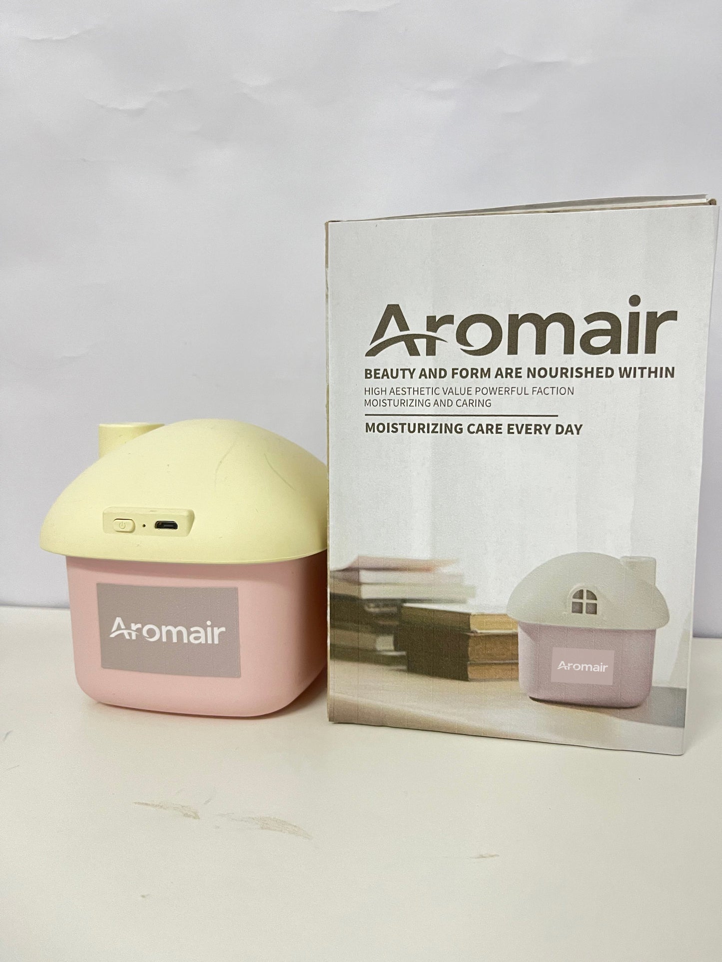 Aromair Portable Mini Humidifier, 300ml Small Cool Mist Humidifier, Personal Desktop Humidifiers for Baby Bedroom Travel Office Home