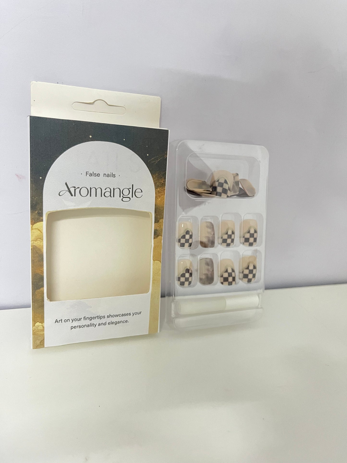 Aromangle Easy-Apply False Nails (Short-Medium Square-Oval)
