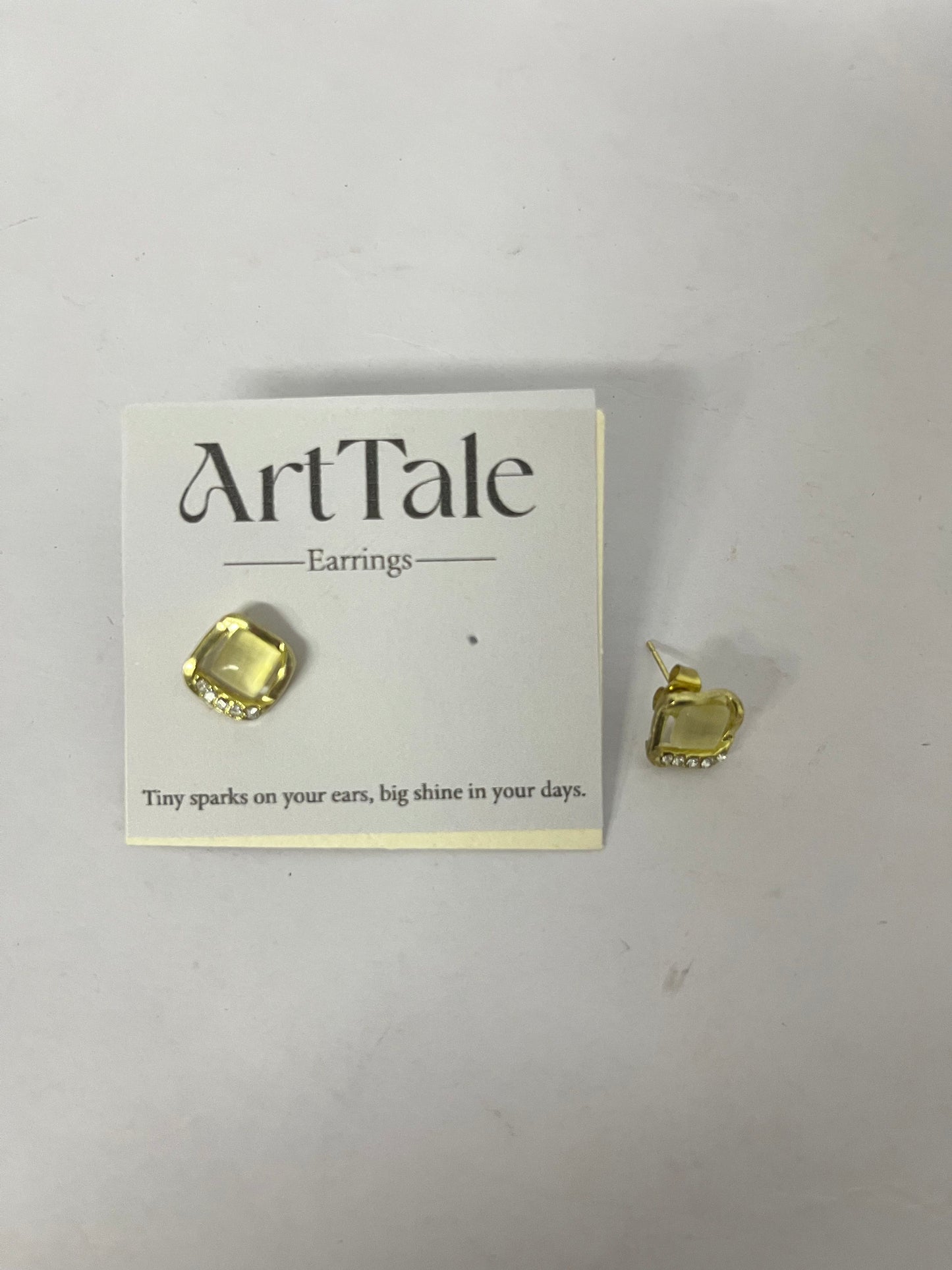 ArtTale Ear studs Geometric Diamond-Embedded Earrings - Delicate Sparks on Ears, Shining Focus in Daily Life