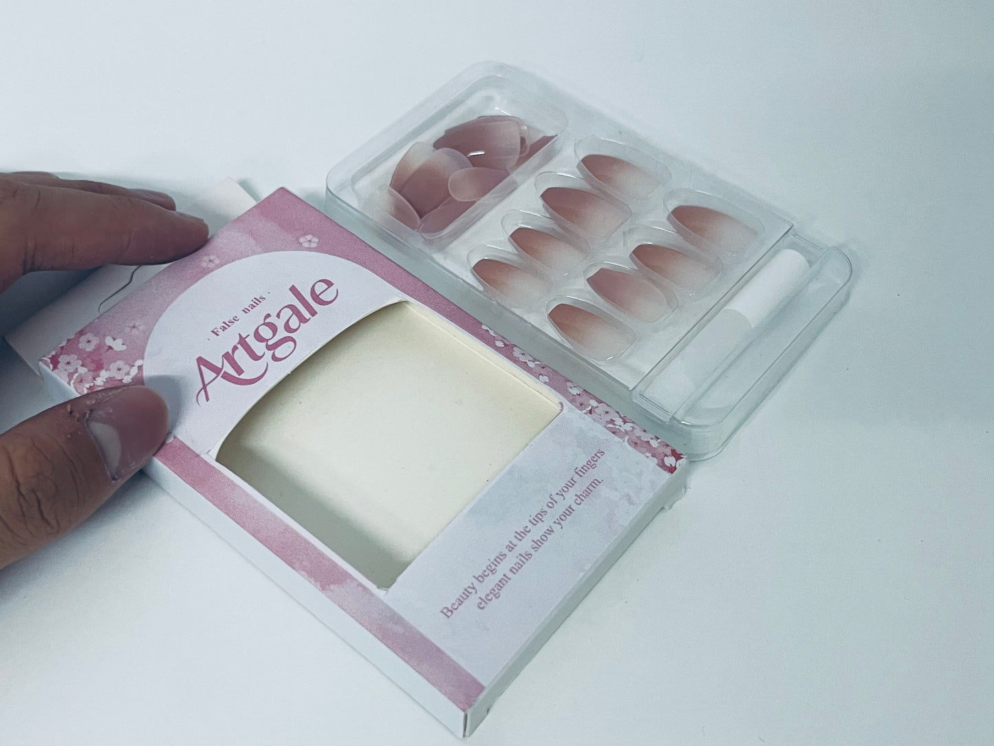 Artgale Gradient Nude Pink Press-On Nails - French Elegant Pointed Fake Nail Tips (With Glue)