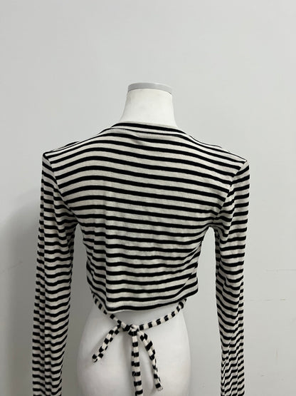 Artisthe Tops as clothing Black & White Striped Cropped Top Retro & Stylish Slim-Fitting A Versatile Essential for Four-Season Outfits