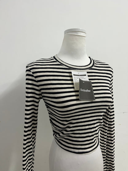 Artisthe Tops as clothing Black & White Striped Cropped Top Retro & Stylish Slim-Fitting A Versatile Essential for Four-Season Outfits