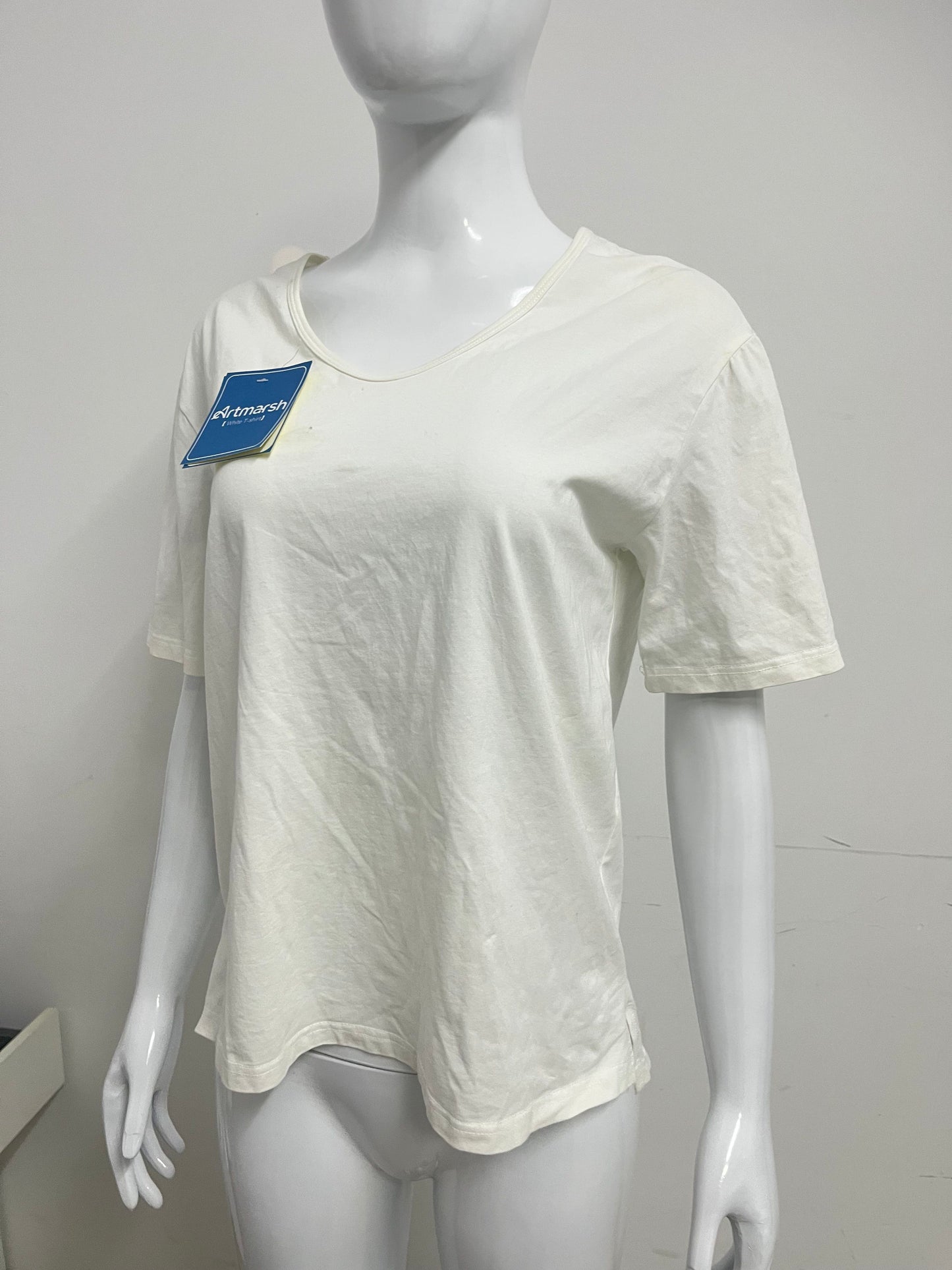 【Artmarsh White T-shirt】—— Soft, Breathable Essential for Everyday Wear