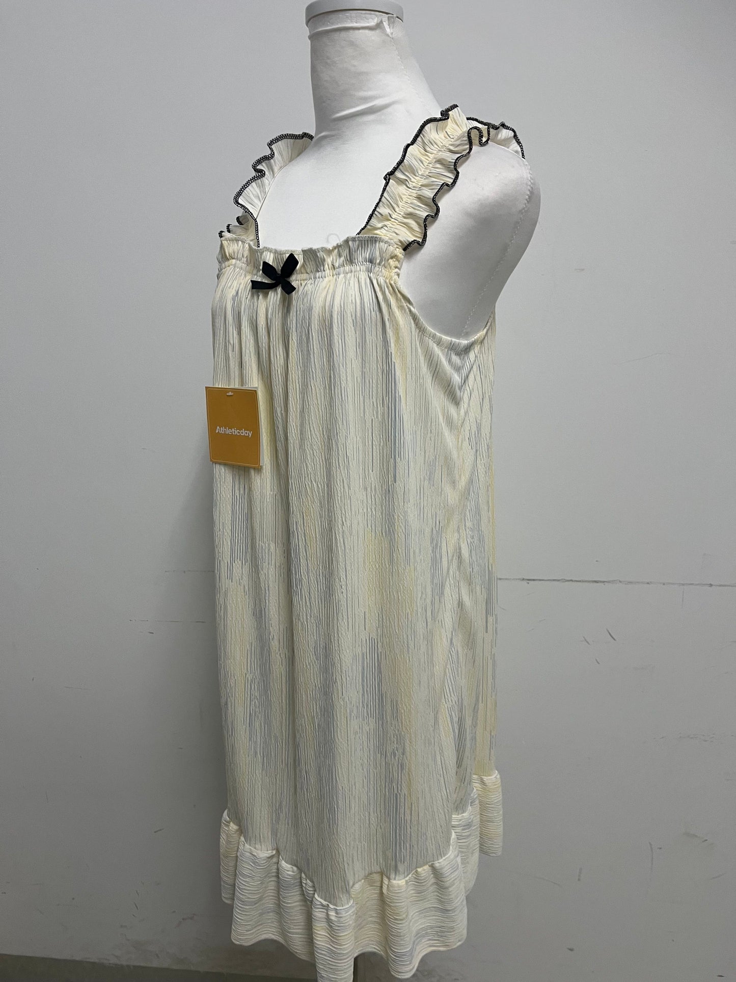 【Athleticday Striped Sleeveless Nightdress】—— Cozy Elegance for Restful Nights