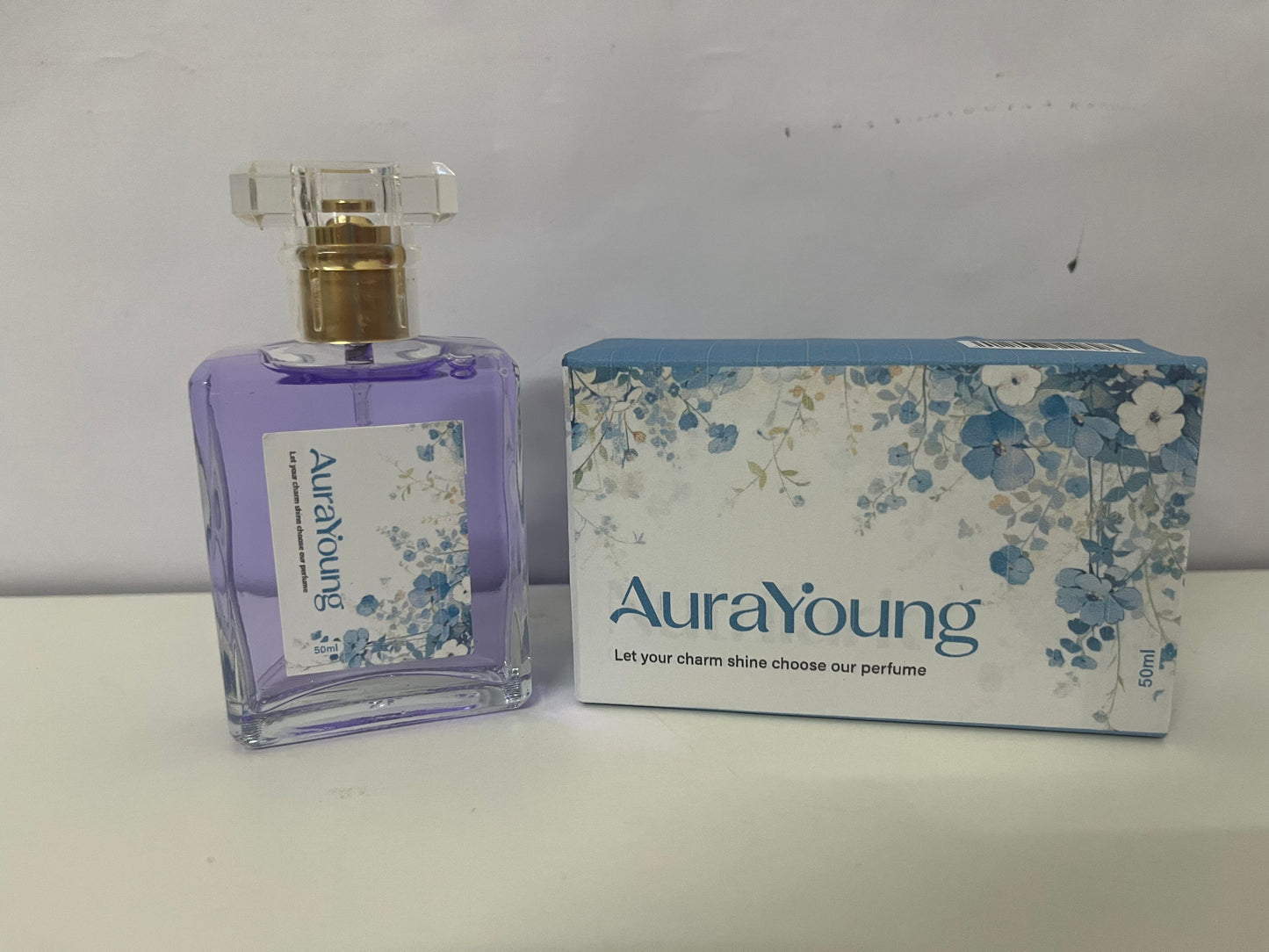 AuraYoung Purple Floral Fragrance Fresh & Soft Atmosphere Perfume