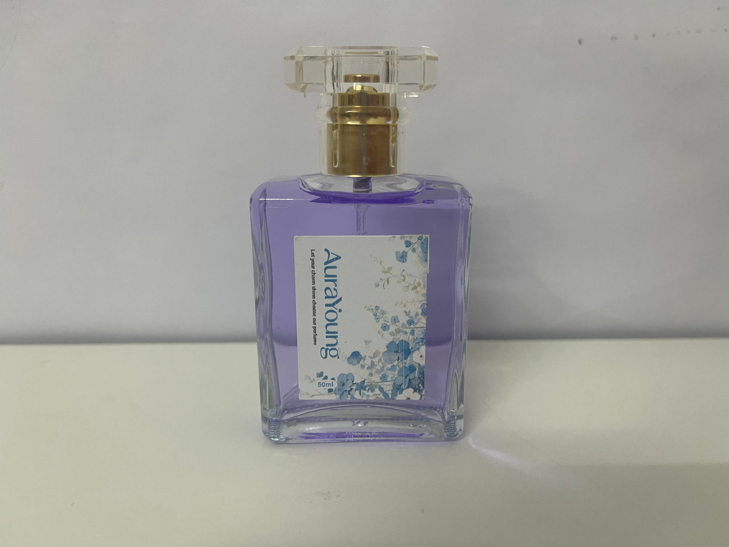 AuraYoung Purple Floral Fragrance Fresh & Soft Atmosphere Perfume