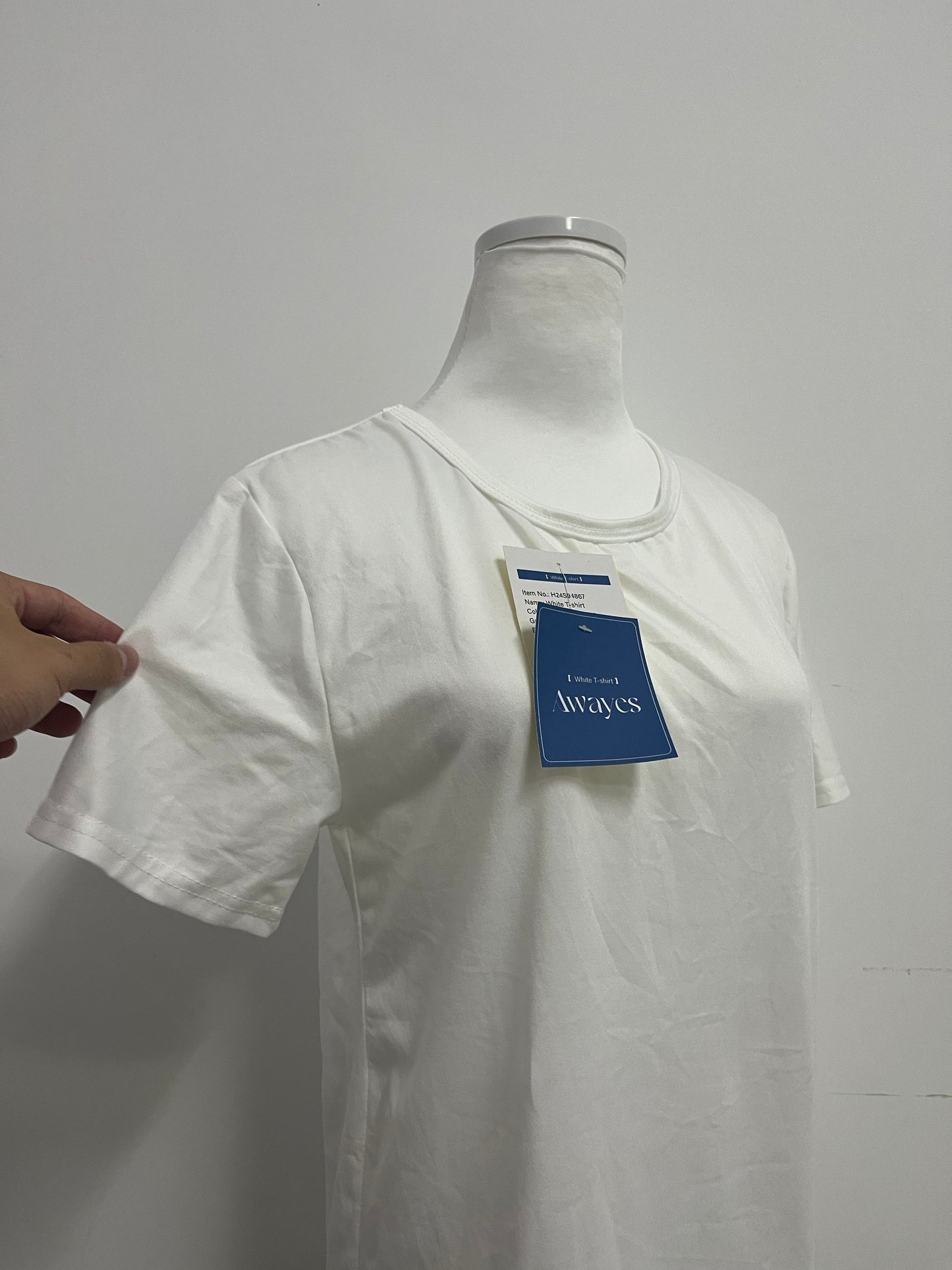 Awayes T-shirts Basic White Crew Neck T-Shirt: A Necessity for Your Wardrobe with Simplicity and Comfort