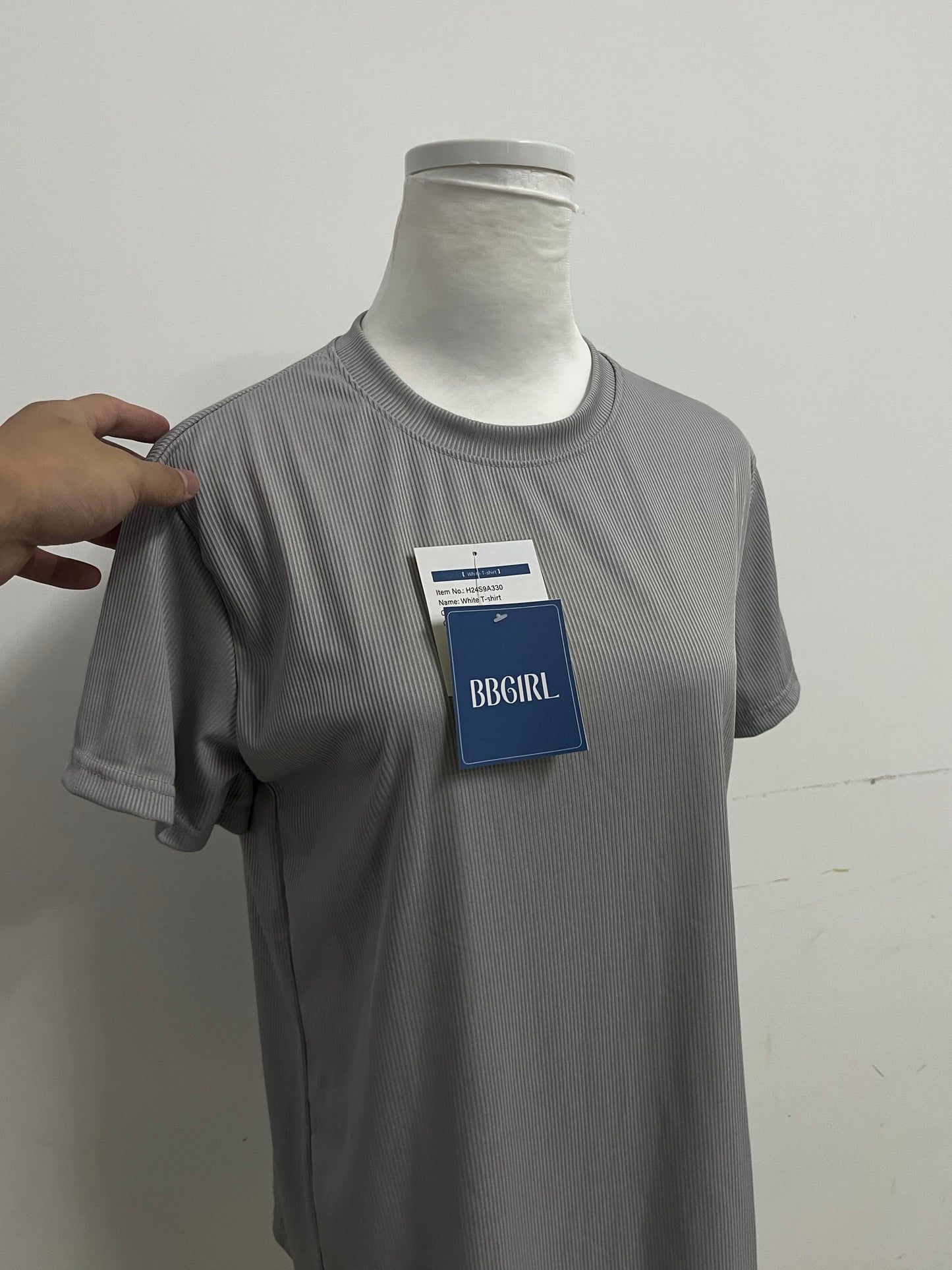 BBGIRL Light Gray Ribbed T-Shirt: Soft Stretch Fabric Crew Neck Top for Daily Casual Wear