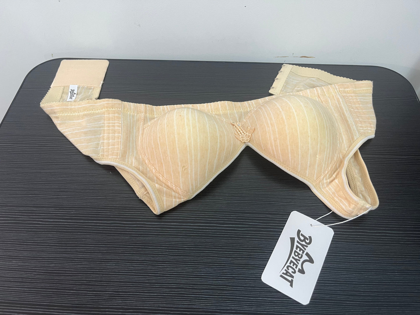 BYEBYECAT Women's Basic Beauty Contour T-Shirt Bra