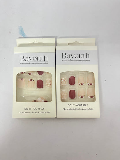 Bayouth False nails Short Press on Nails Square Fake Nails Bling Full Cover French False Nails for Women and Girls 24PCS