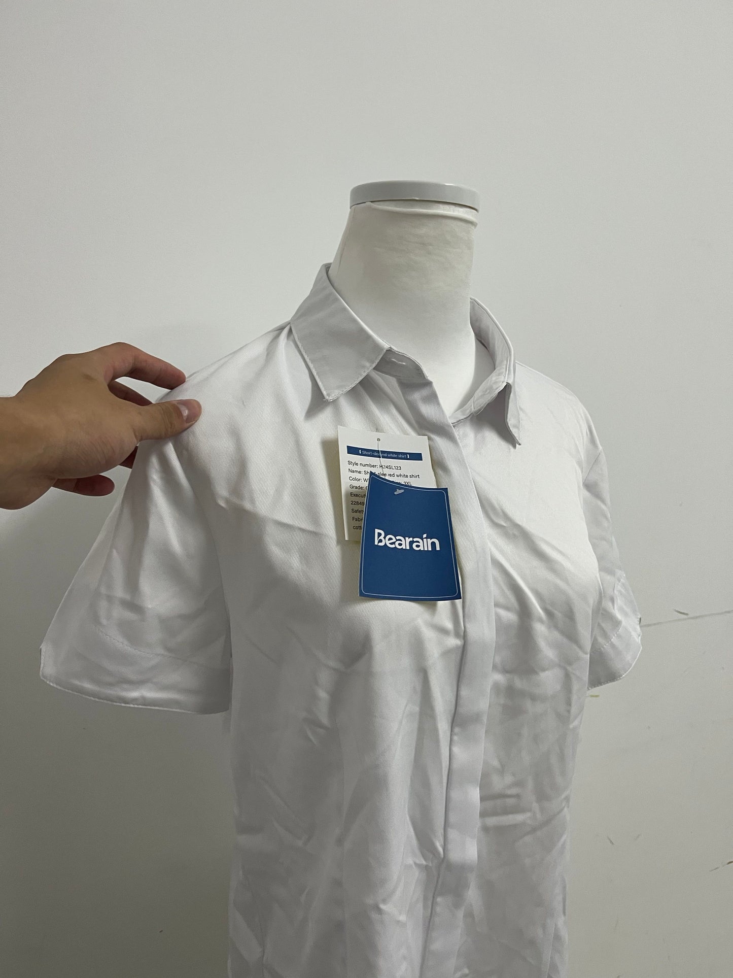 Bearain White Chemise - Short-Sleeve Collared Shirt with Tailored Fit