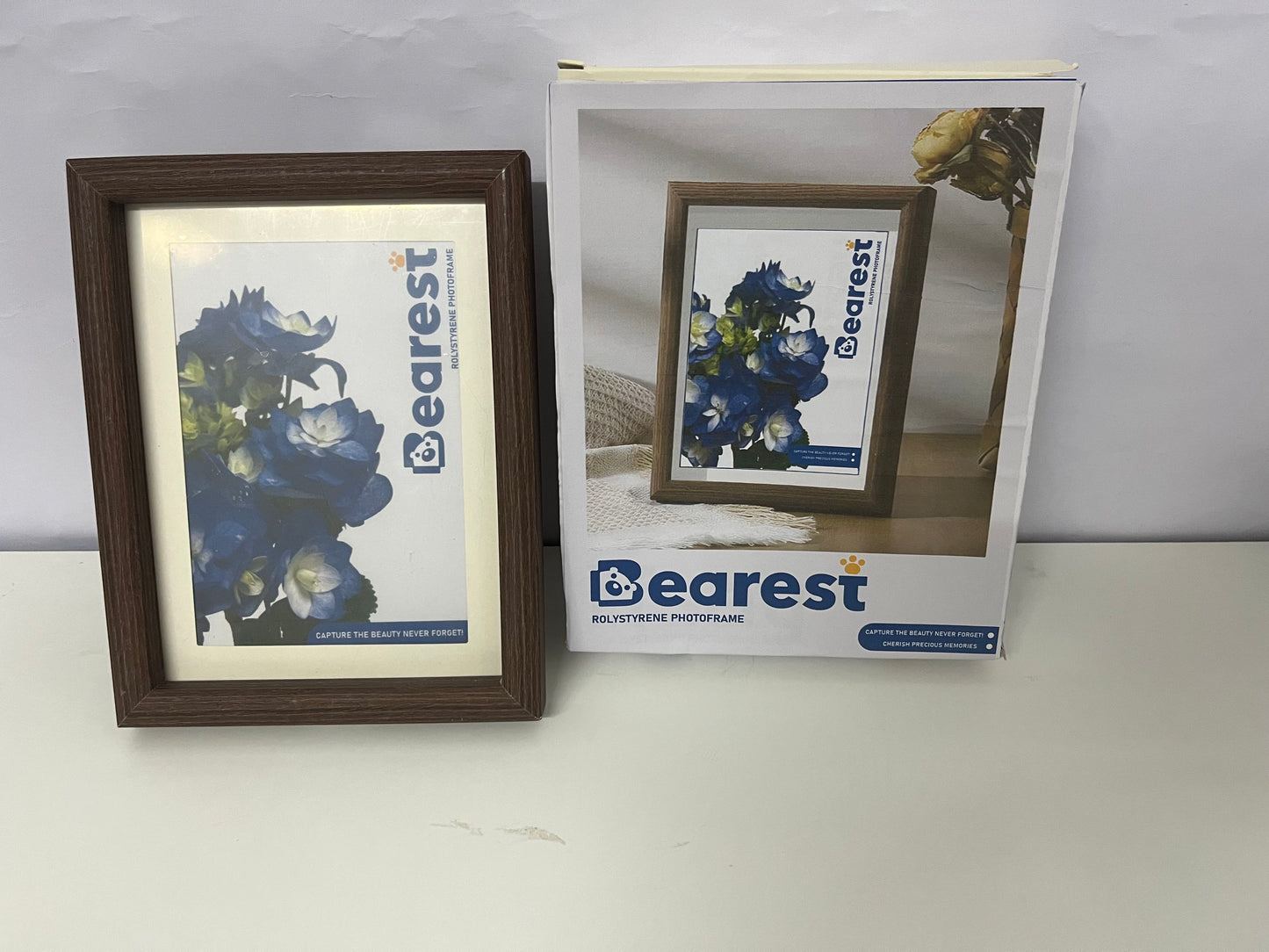 Bearest Picture frames Retro Photo Frame Outstanding Texture Freeze Beautiful Moments A Warm Carrier for Home and Memories
