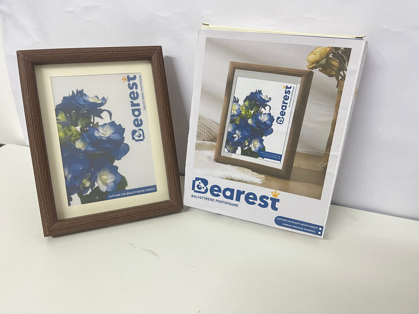 Bearest Picture frames Retro Photo Frame Outstanding Texture Freeze Beautiful Moments A Warm Carrier for Home and Memories