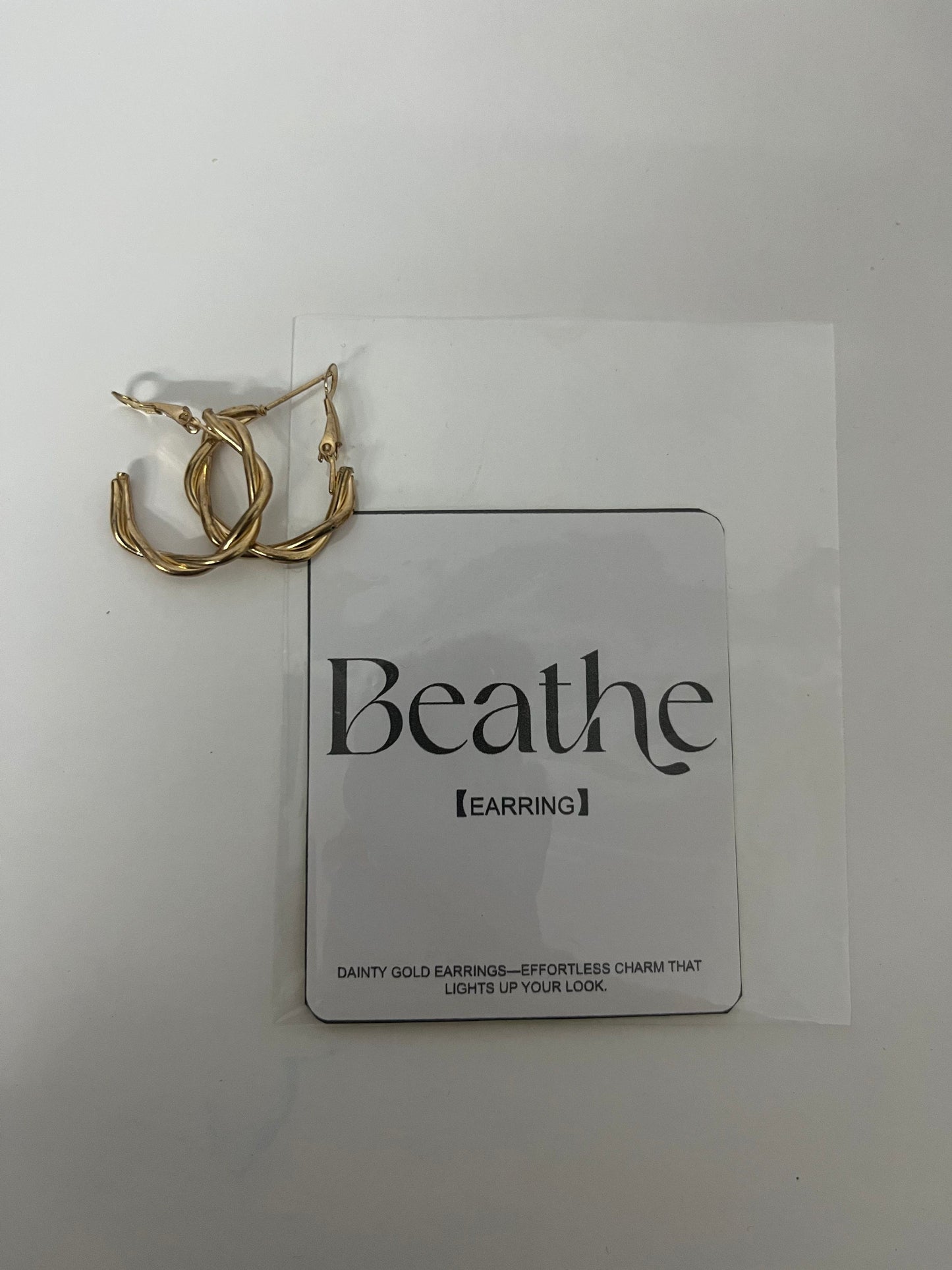 Beathe Gold Twisted Hoop Earrings Light Luxury & Retro A Delicate Accent Piece for Daily Outfits