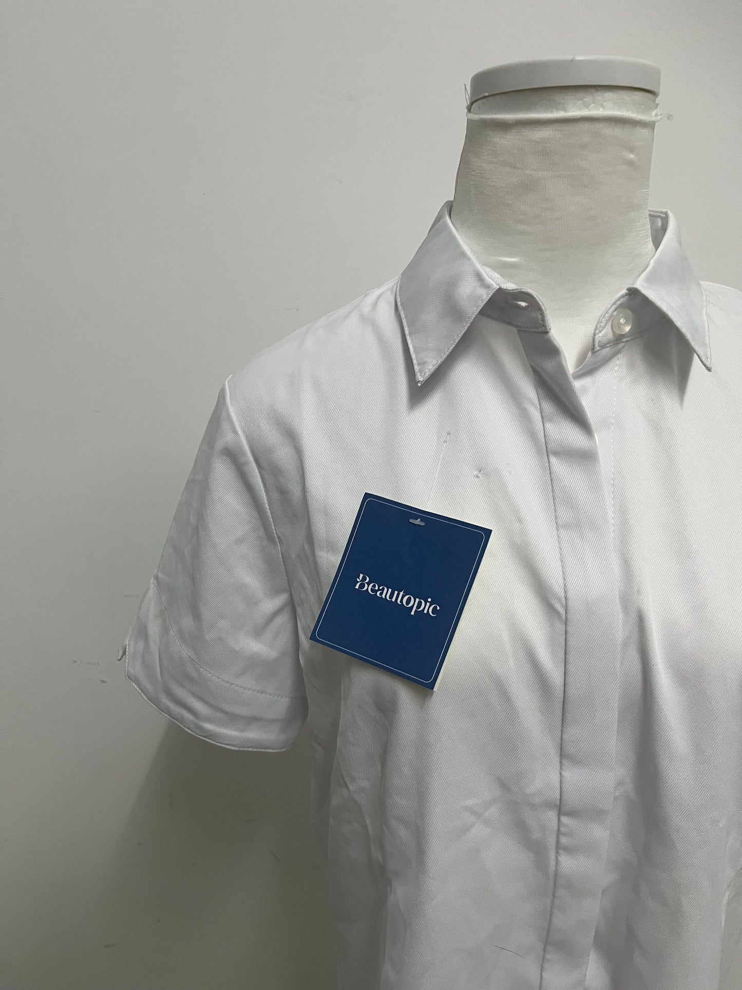 Beautopic White Short Chemise: Timeless Collared Shirt for Breathable Daily & Semi-Casual Wear