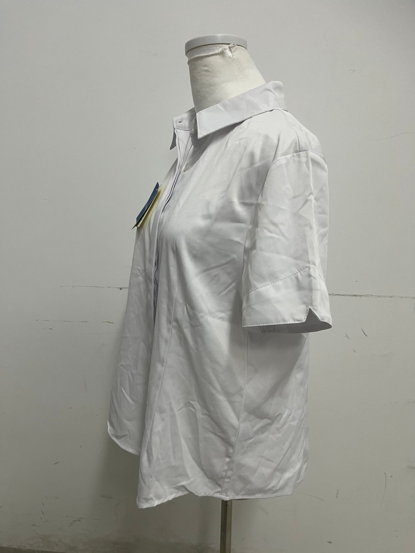 Beautopic White Short Chemise: Timeless Collared Shirt for Breathable Daily & Semi-Casual Wear