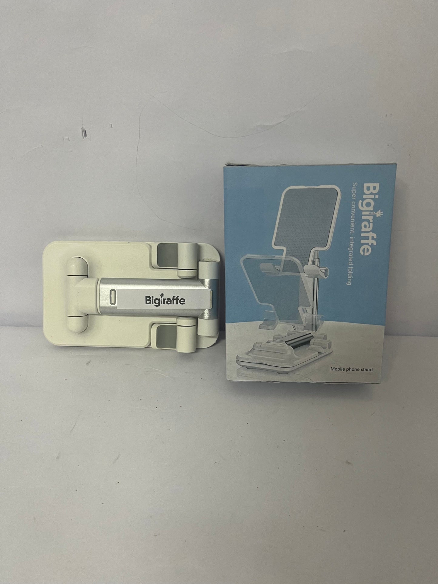 Bigiraffe Cell Phone Stand - Hands-Free & Multi-Scene Friendly Key Benefits