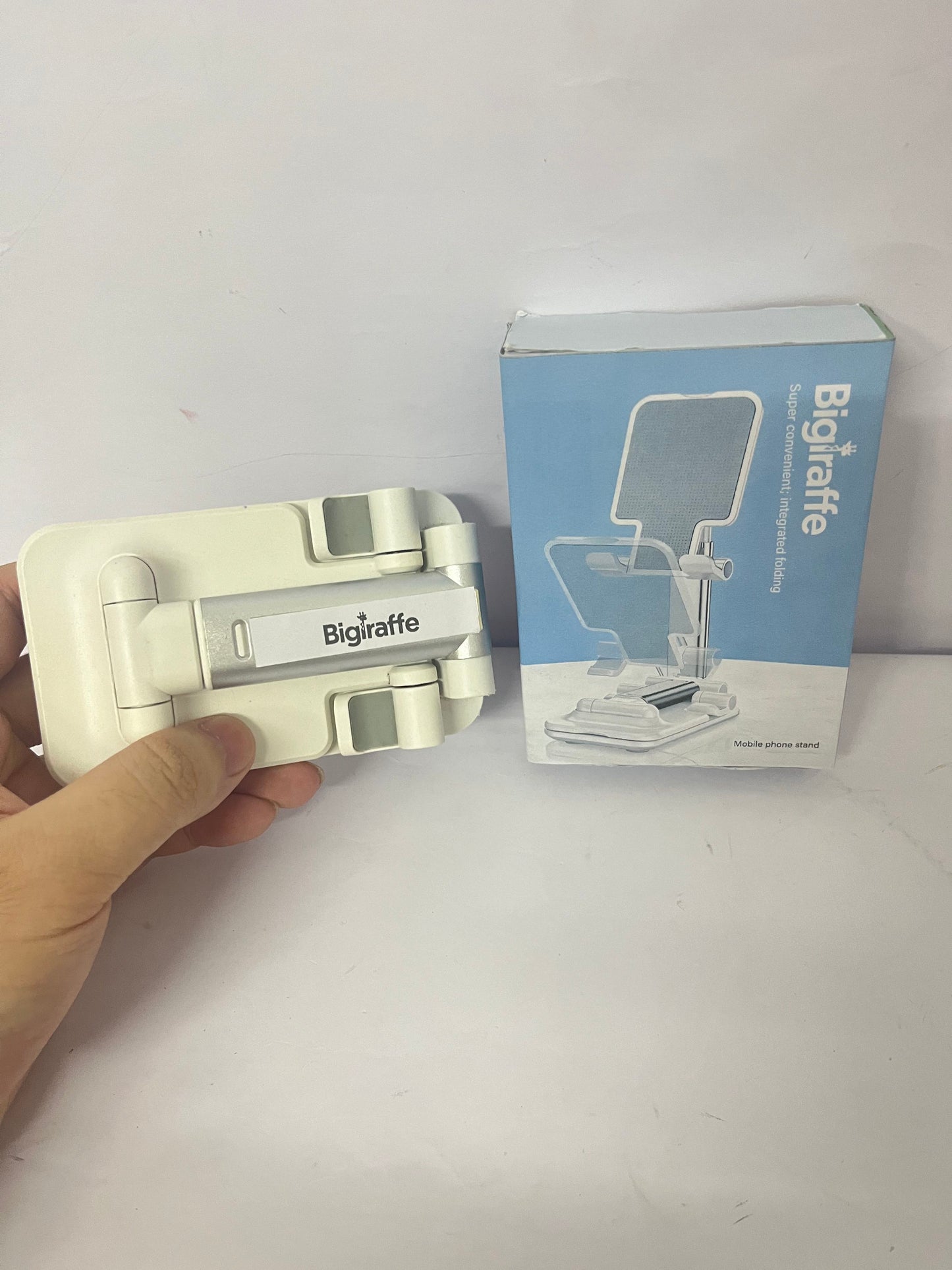 Bigiraffe Cell Phone Stand - Hands-Free & Multi-Scene Friendly Key Benefits