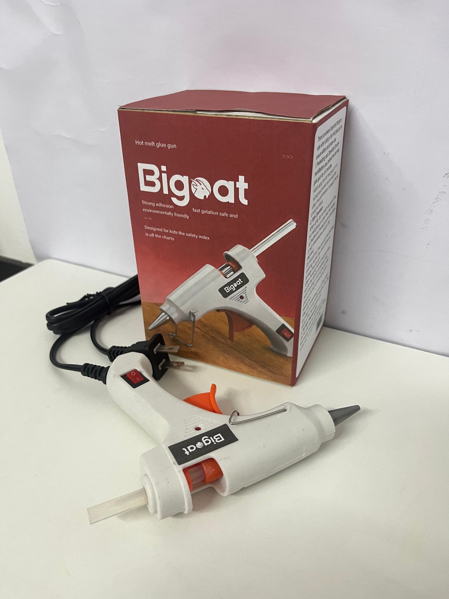 [Bigoat Hot melt glue guns]-Household Hot Melt Glue Gun - Safe High-Adhesion Glue Gun for DIY and Kids' Crafts