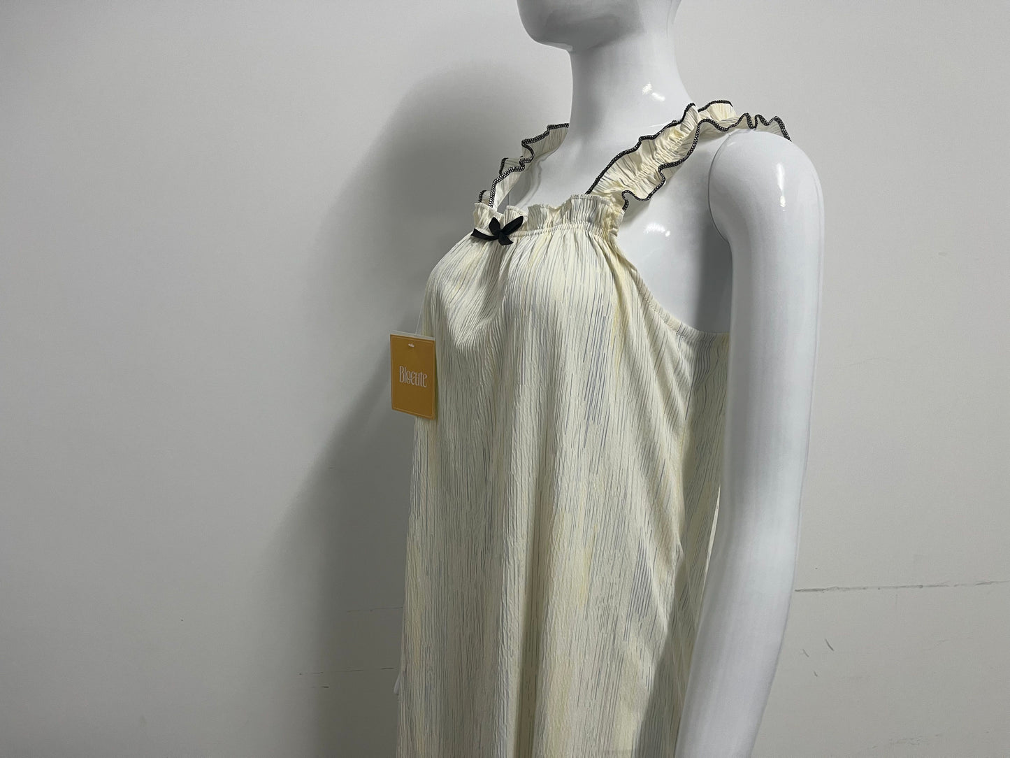[Blocute Dresses]——Blocute 100% Cotton Ruffled Strap Nightgown | French-Inspired Comfort for Cozy Nights