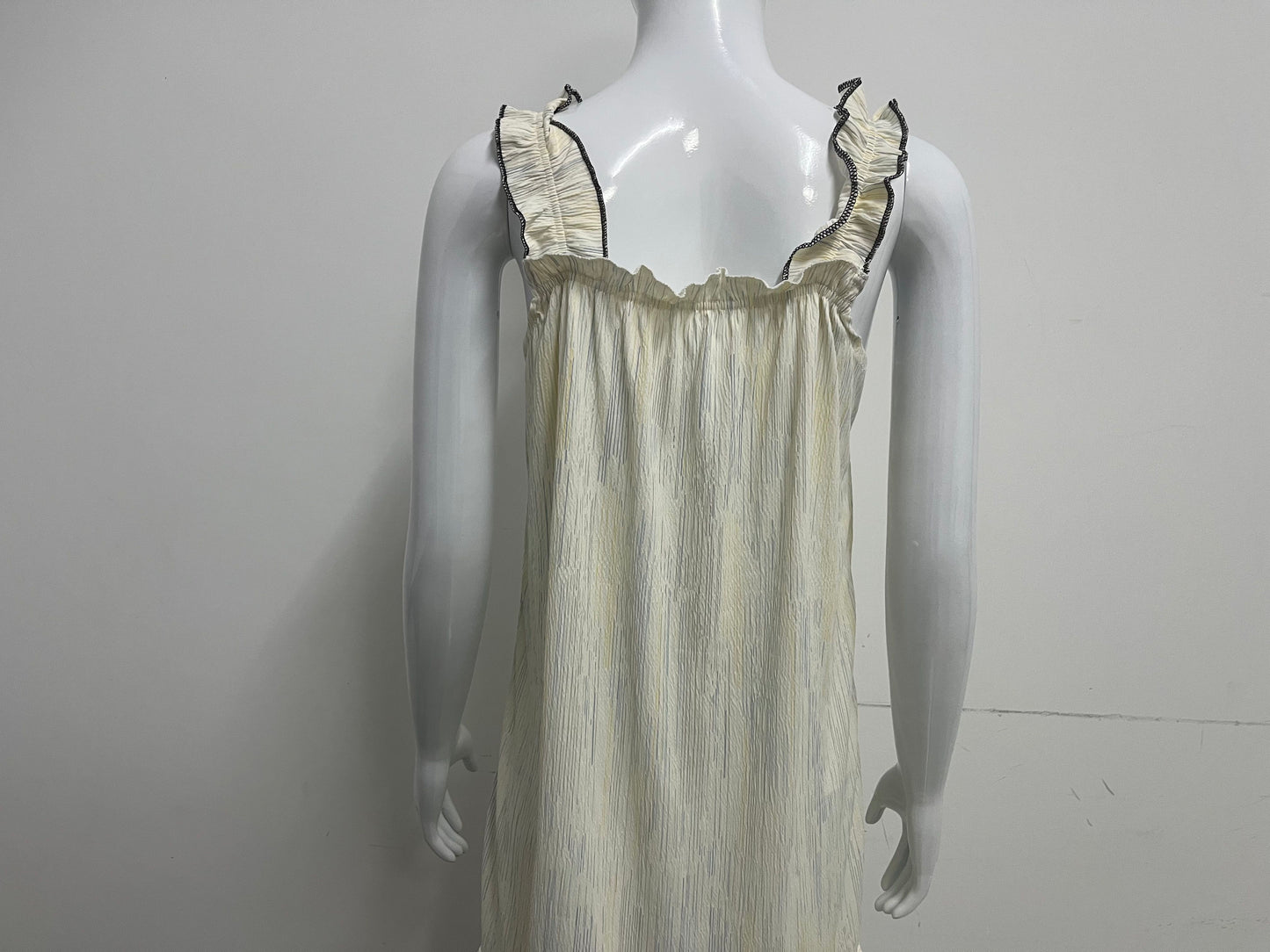 [Blocute Dresses]——Blocute 100% Cotton Ruffled Strap Nightgown | French-Inspired Comfort for Cozy Nights