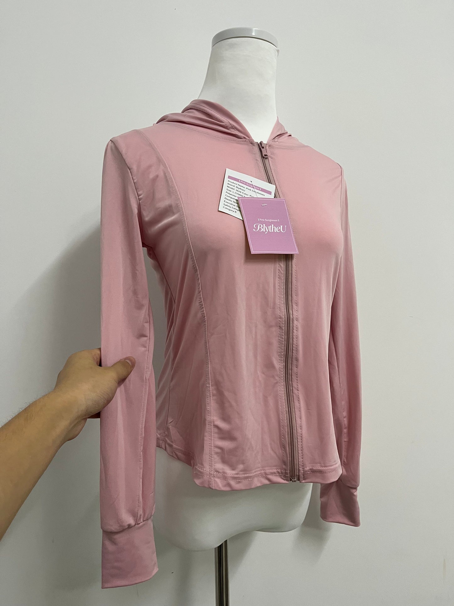 BlytheU Womens Lightweight Zip Up Jackets Fall Gym Shirts Running Workout Clothes with Pocket