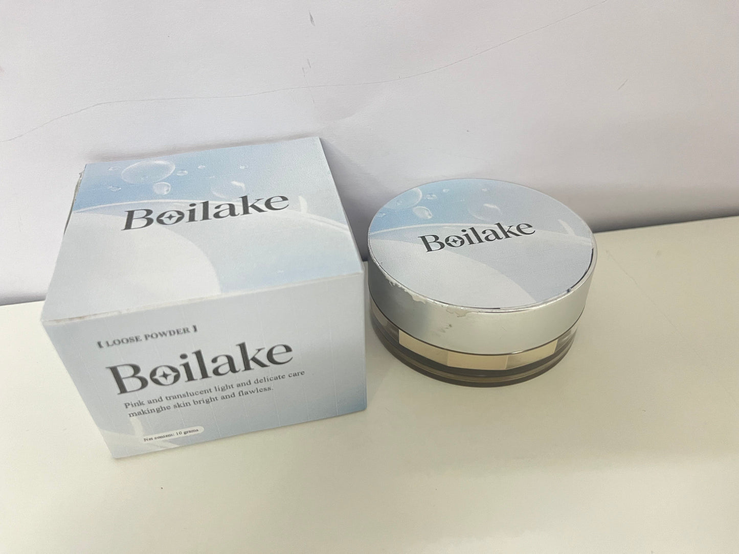 Boilake Pink Translucent Soft Light Loose Powder Setting Item for Clear & Long-Lasting Makeup