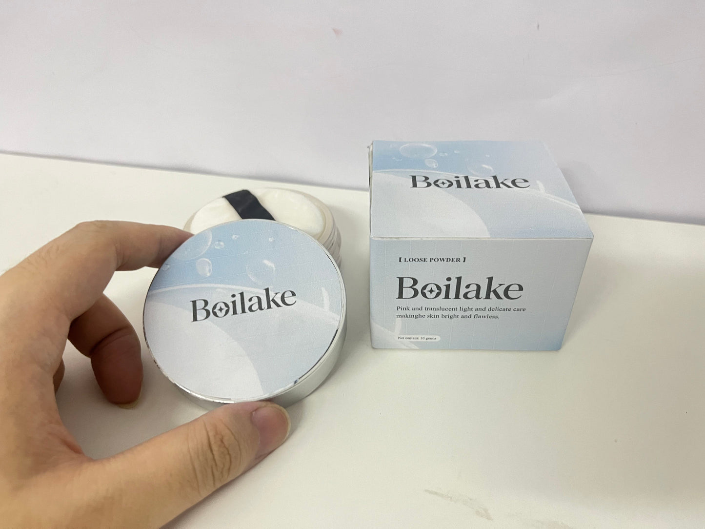 Boilake Pink Translucent Soft Light Loose Powder Setting Item for Clear & Long-Lasting Makeup