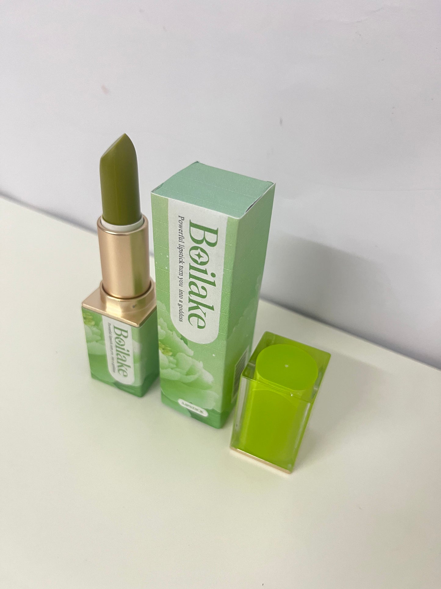 Boilake Lime Green Color-Changing Lipstick Makeup Item with Personality & Atmosphere