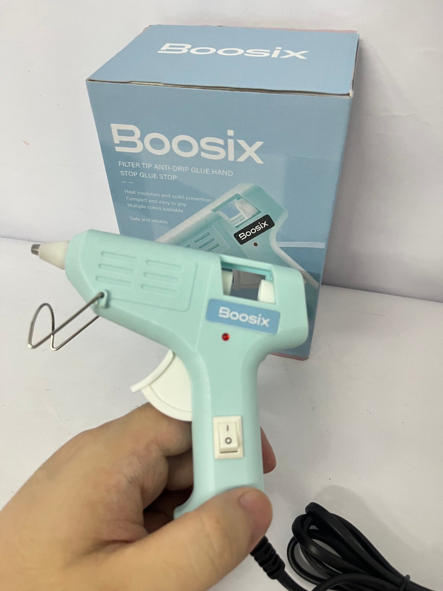 Boosix Anti-Drip Hot Glue Gun, Essential Tool for Home DIY Crafts, Safe and Easy to Operate (Ideal for Crafting, Home Repair, Holiday Decoration, etc.)
