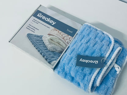 Breakey Soft Skin-Absorbent Towel Comfortable & Skin-Friendly Daily Cleaning Item
