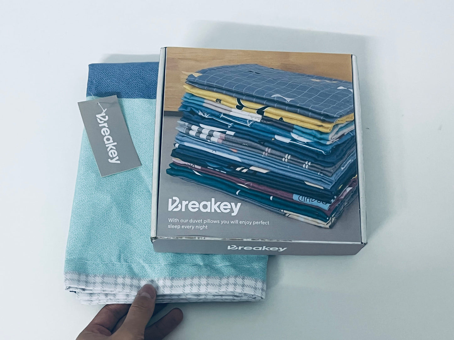 Breakey Color-Block Texture Pillowcase Comfortable & Skin-Friendly Sleep Item