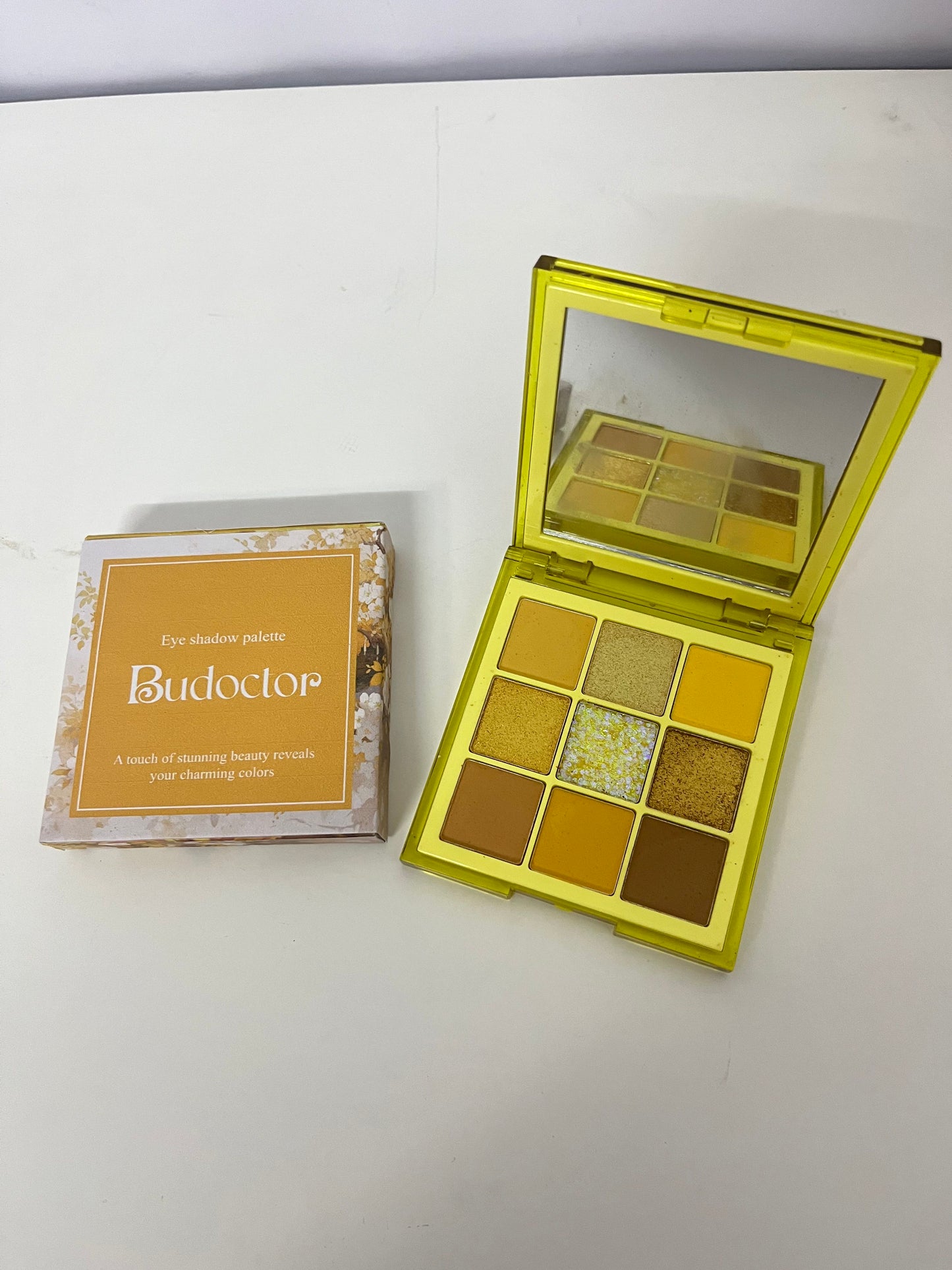 Budoctor 9 Colors Warm-toned Eyeshadow Palette, Matte Shimmer Glitter Multi-texture, Perfect for Autumn & Winter Atmospheric Makeup, Daily & Versatile